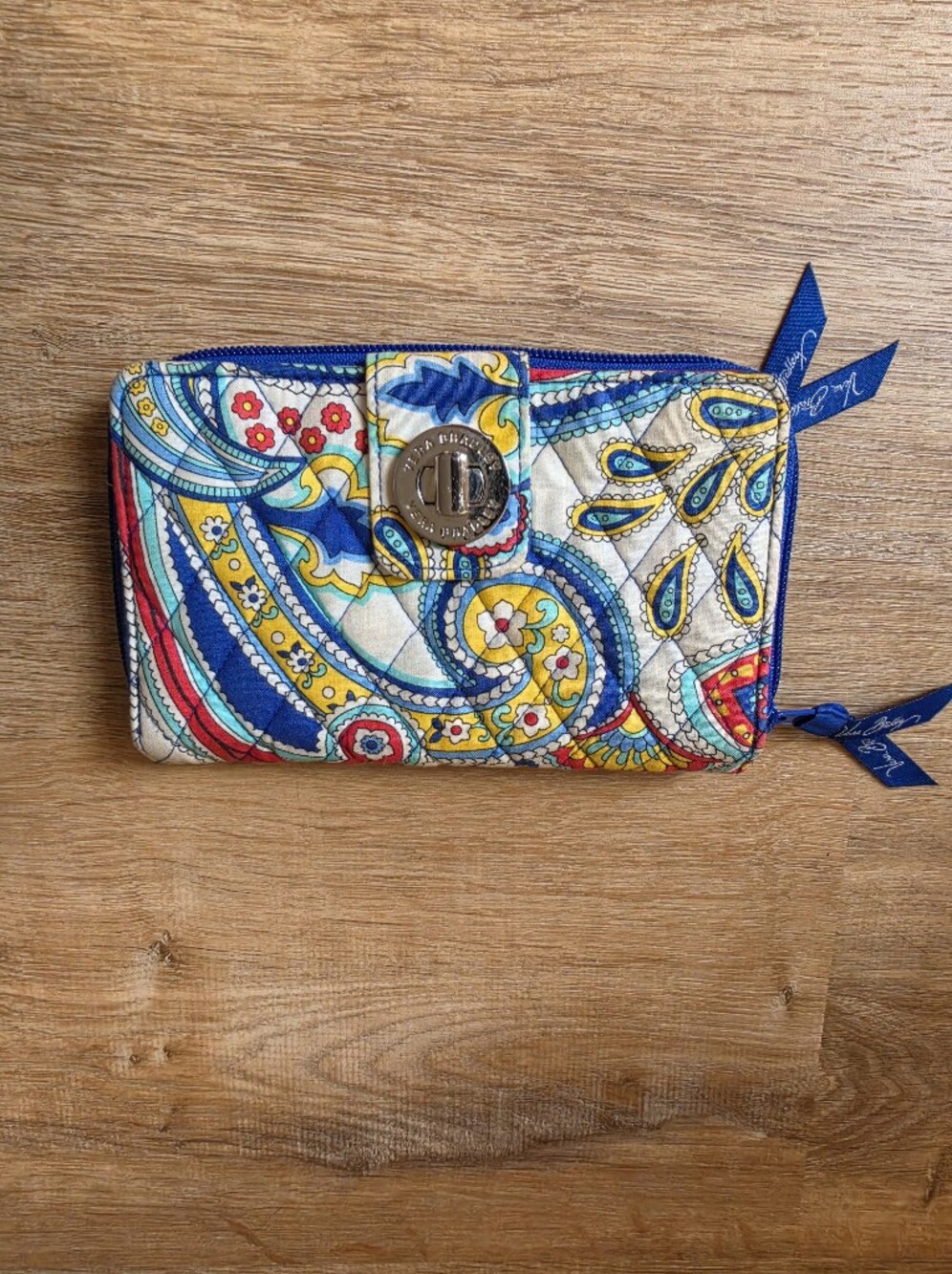 Vera Bradley Turn Lock Wallet (Marina Paisley)